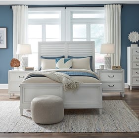 American Woodcrafters Dunescape Painted White 4pc Bedroom Set with Queen Pa...