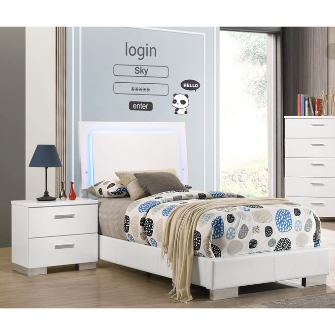 Coaster Furniture Felicity Glossy White 2pc Bedroom Set with Twin Panel Bed CST-203500T-BR-S1