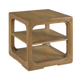 Hammary Light Stain Warm Honey Oak End Table