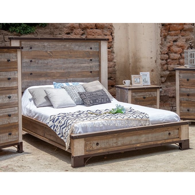 IFD Antique Queen Bed IFD-966HDBD-Q-BED