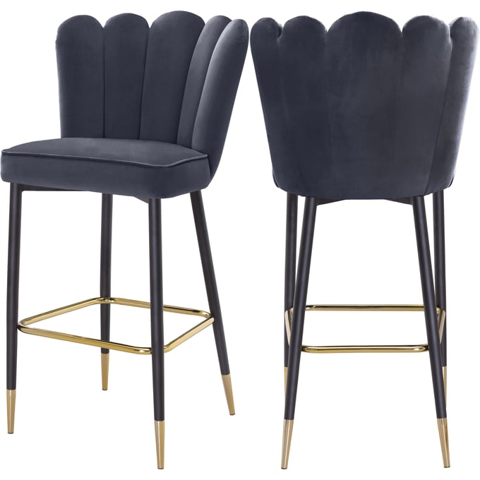 2 Meridian Furniture Lily Grey Velvet Bar Stools MRD-961GREY-C