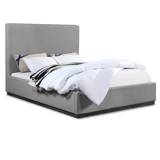 Meridian Furniture Alfie Grey Fabric Full Bed MRD-ALFIEGREY-F