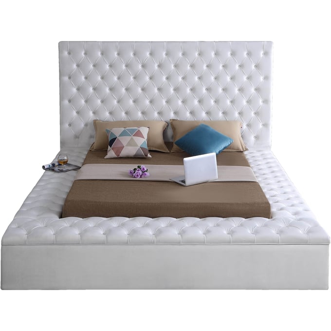 Meridian bliss deals velvet bed