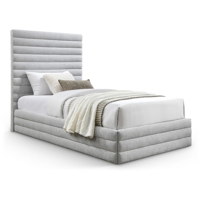 Meridian Furniture Maxwell Grey Textured Fabric Twin Platform Bed MRD-MAXWELLGREY-T