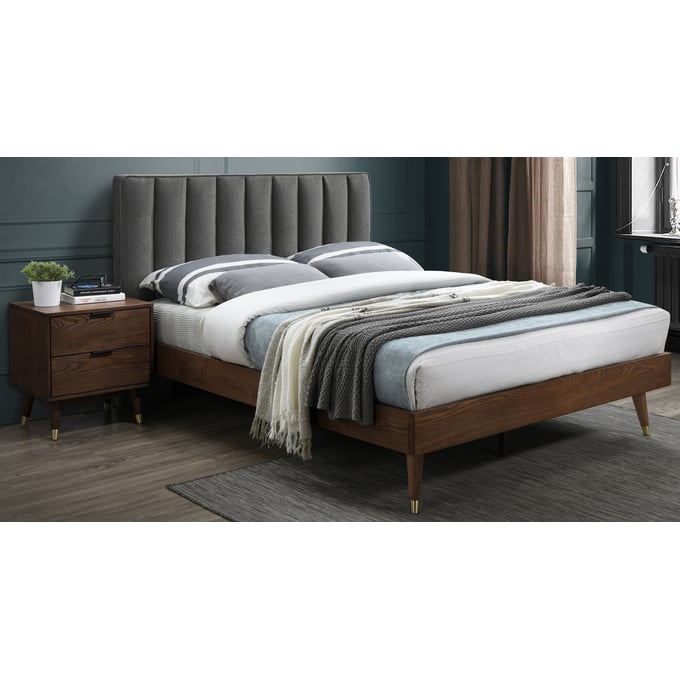 Meridian Furniture Vance Grey 2pc Bedroom Set with Queen Bed MRD-VANCE-BR-S4