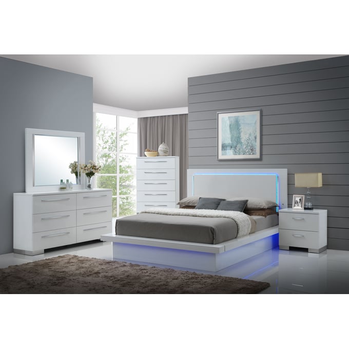 New Classic Furniture Sapphire White 6pc King Bedroom Set B-DR-MR-CH-2NS NCF-00-2643-16N