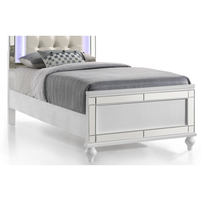 New Classic Furniture Valentino White Twin Footboard and Slats NCF-BA9698W-520