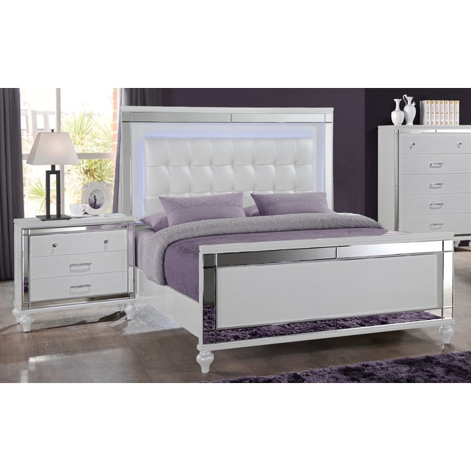 Valentino 4 Piece Set - Queen Bed, Dresser, Lighted Mirror, Nightstand - Silver