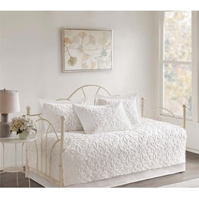 Olliix Madison Park Sabrina Off White Tufted 5pc Daybed Set