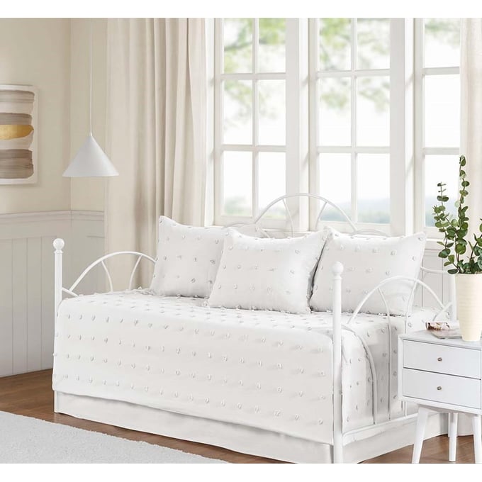 Olliix Urban Habitat Brooklyn Ivory Cotton Jacquard Daybed Set OLIX-UH13-2207