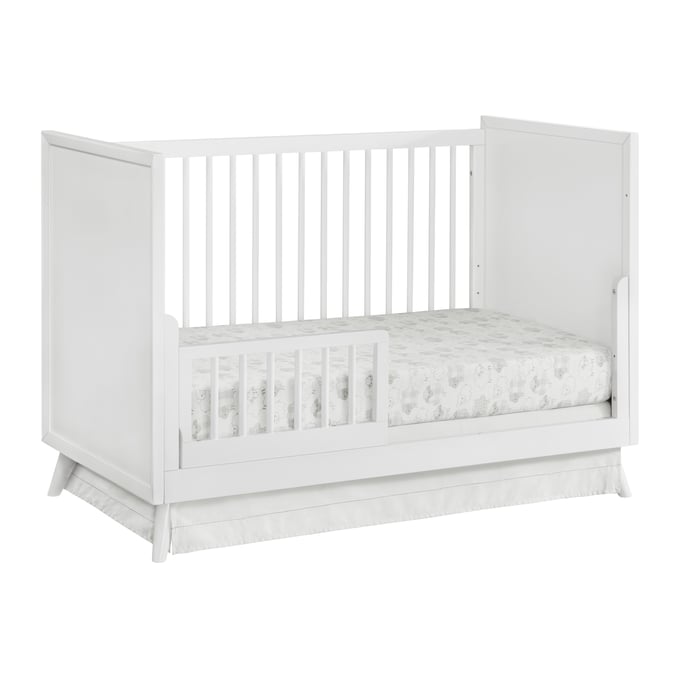 Oxford Baby Dawson White Toddler Bed with Guard Rail OXFD-60711420-60795420