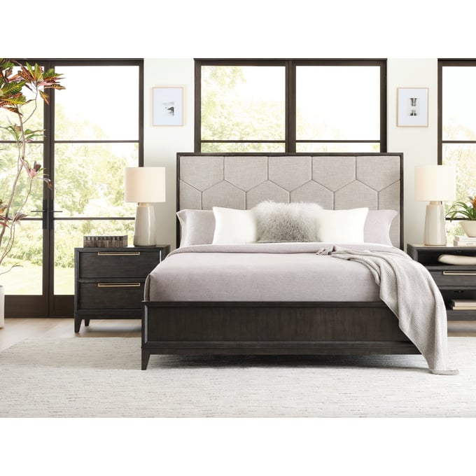 Pulaski Quincy Black 2pc Bedroom Set with Cal King Bed RH-P37518-BR-S3