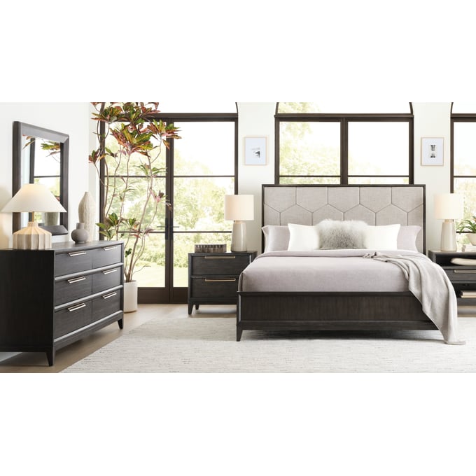 Pulaski Quincy Black 4pc Bedroom Set With Cal King Bed RH-P37517-BR-S6