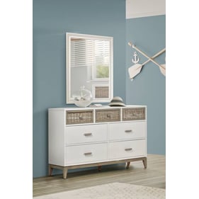 Sea Winds Kauai White 7 Drawer Dresser and Mirror